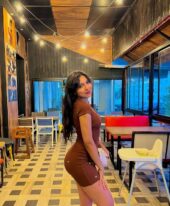 Yasmin +971509908371